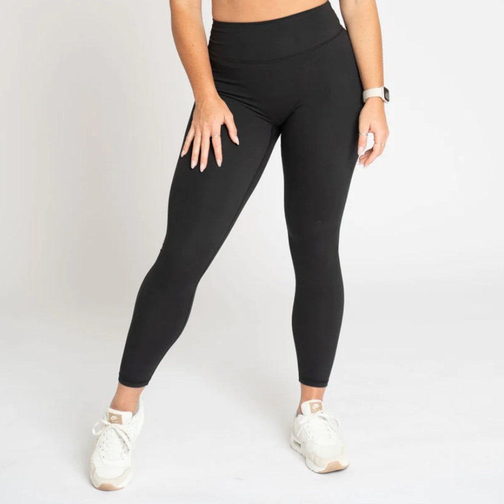 P’tula Sierra Leggings - black size M - 26”